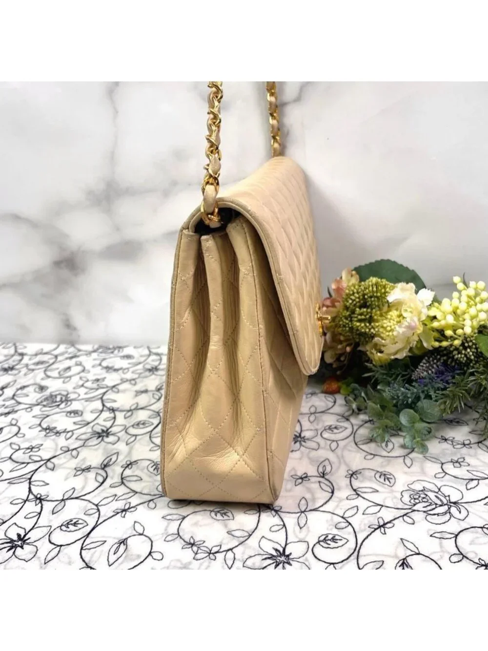 Chanel Vintage Quilted Chain Shoulder Bag